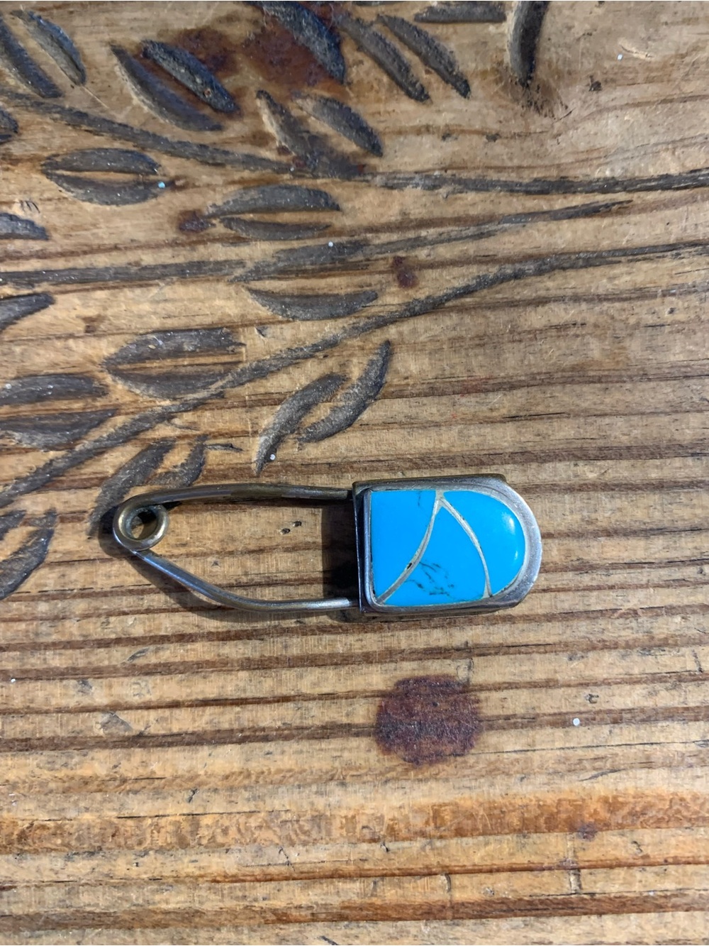 Turquoise inlay pin